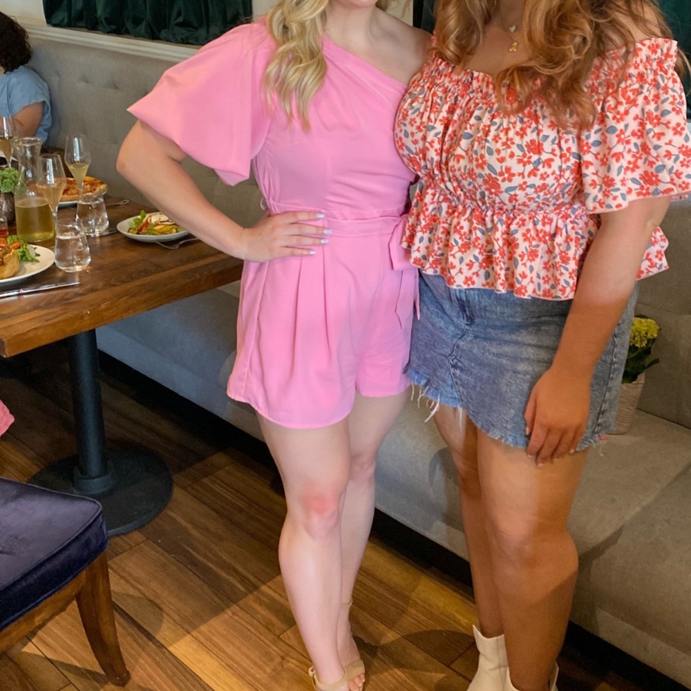 One shoulder pink romper